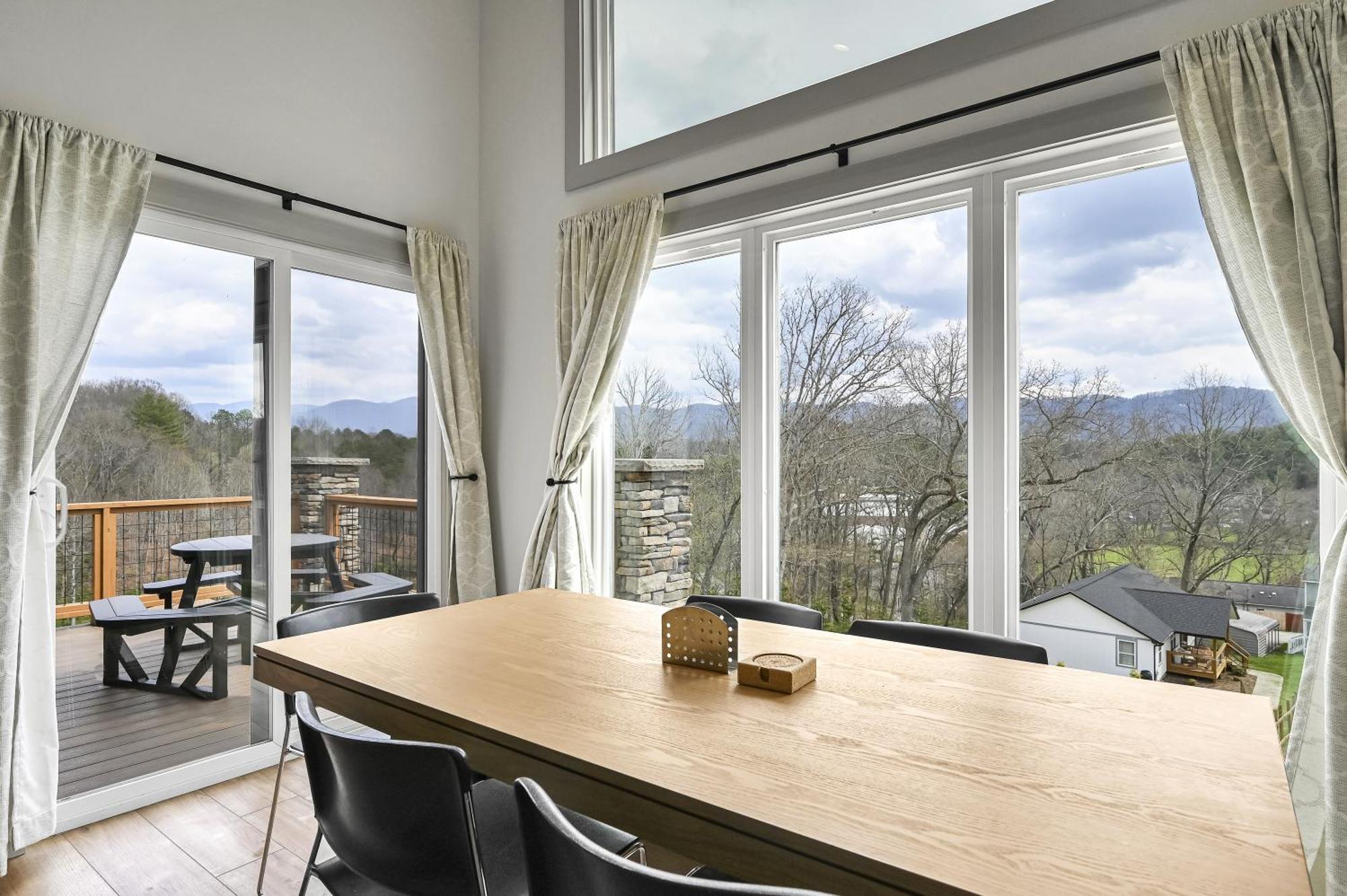 Villa Mon Trèsor, Modern Mountain Views with deck Weaverville Exterior foto